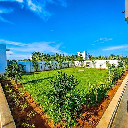 Rini Resort Chennai Exterior photo