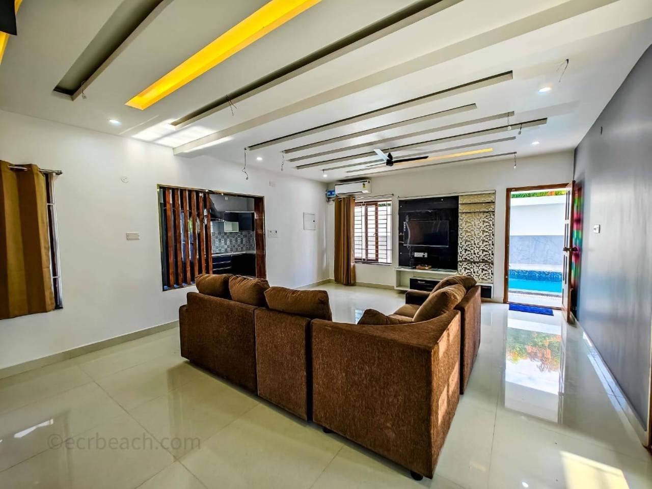 Rini Resort Chennai Exterior photo